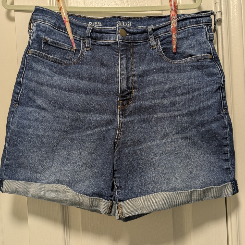 a.n.a Classic Blue Jean Shorts